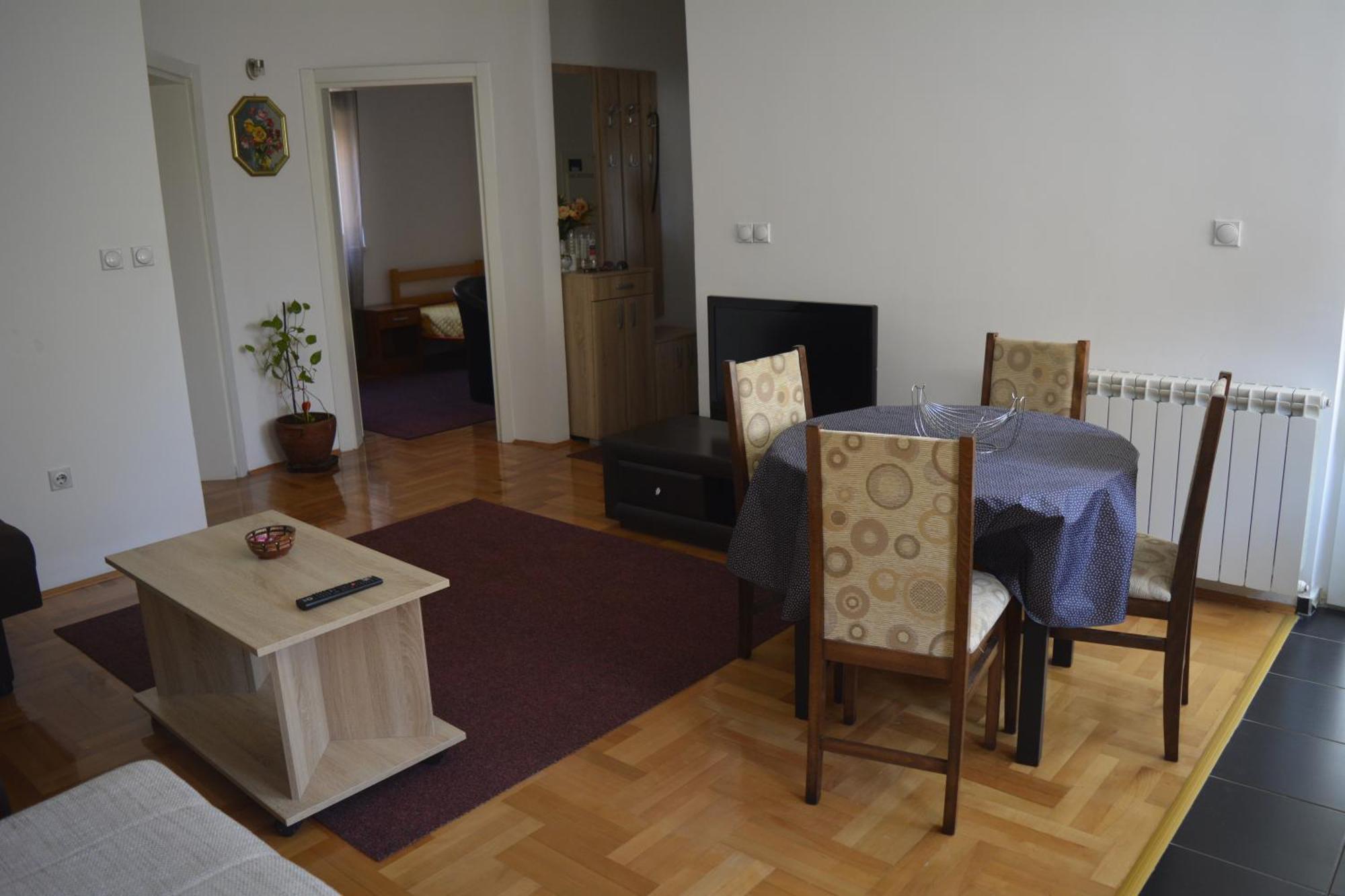 Apartman Pirot Bagian luar foto